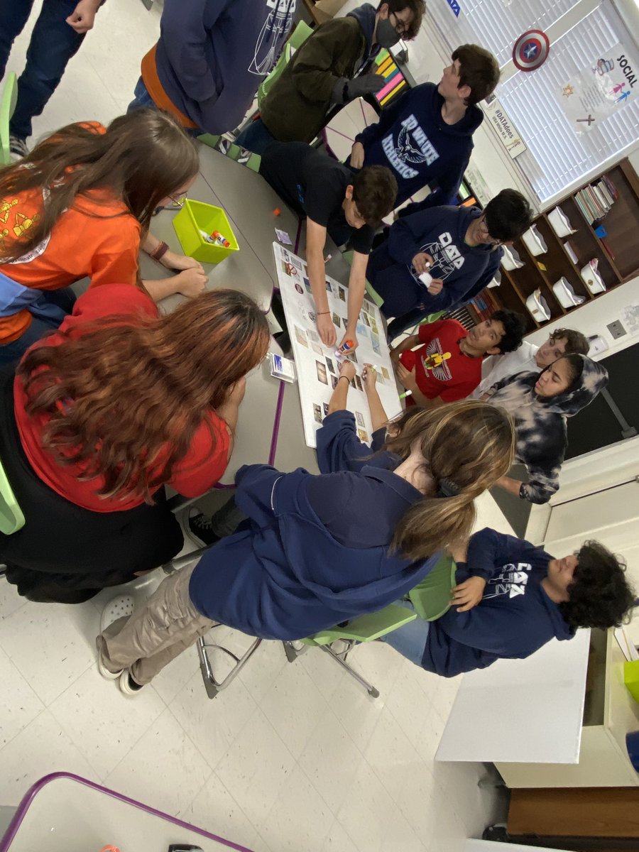 mrs_b_DATA's tweet photo. We will call them “Evidence Boards,” and I will call it a success! Our 8th USH students created these boards to show connections between US history events from colonization through the AmRev. #datadoes #datamazing #datafam #teachingUSH #8thgraderslikedit https://t.co/w7kJsTHoSj