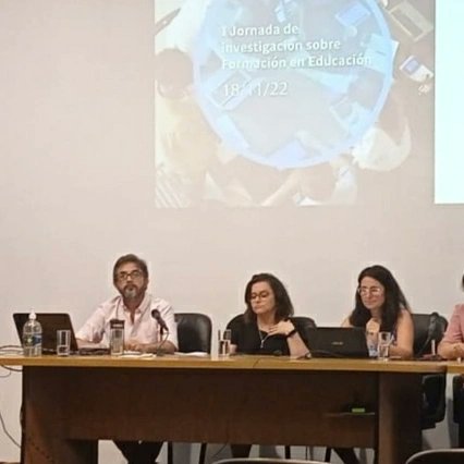 Rudyard_Pereyra's tweet photo. Jornadas de  investigación del CFE. Diversidad de  disciplinas, ponencias y miradas para seguir discutiendo y aprendiendo. @cfe_anep https://t.co/bmnSt4wyFq