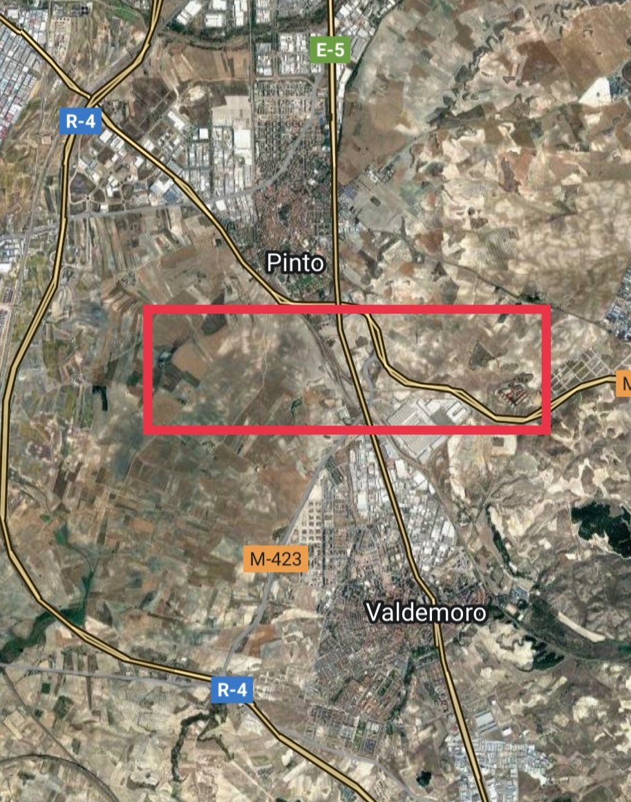 ¿Vosotros sabíais que a este trozo de terreno se le conoce como "El paraje de la i griega"?