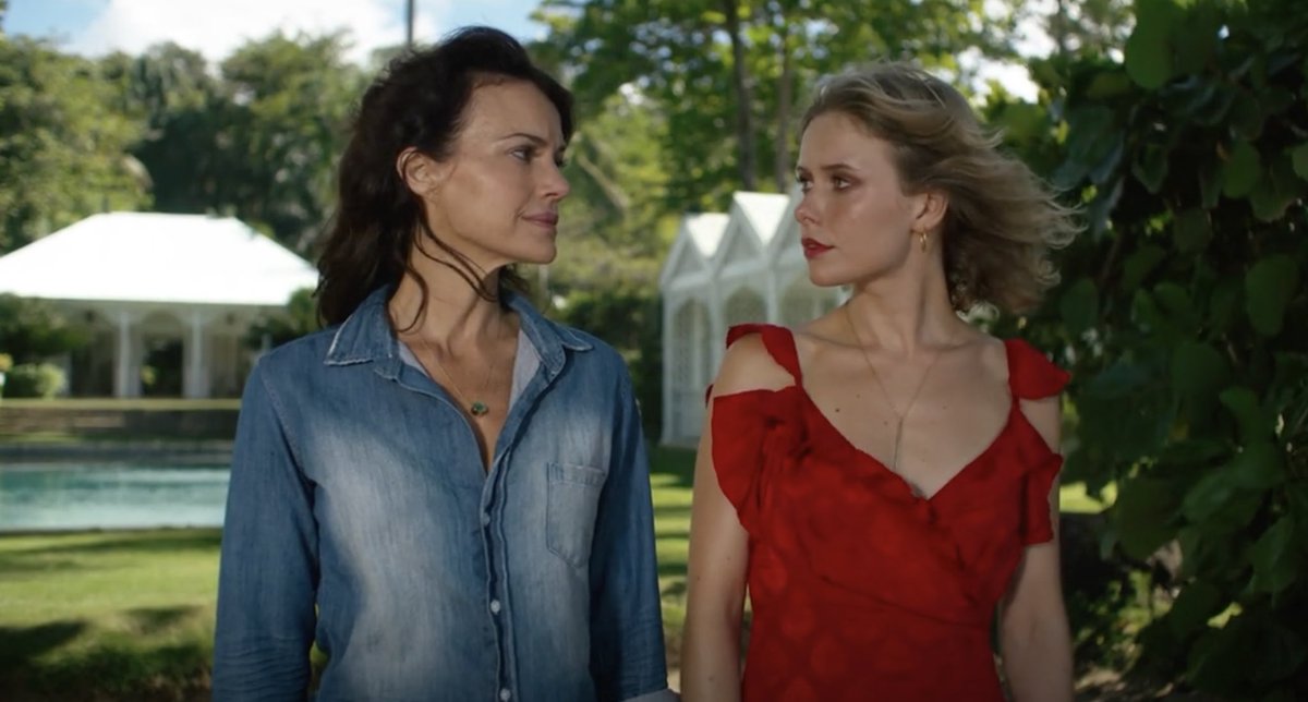 obsessed with these shots from leopard skin 😚👌🏻