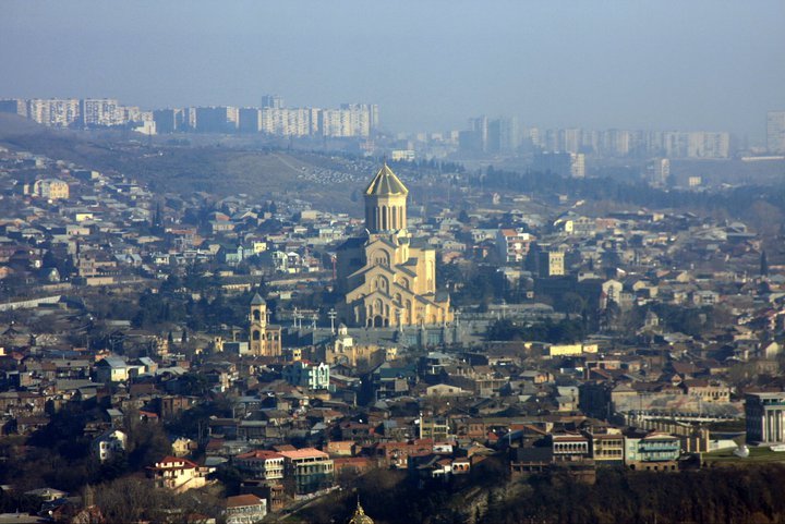 WeRAmerica2022's tweet photo. If you want to see a monumental and impressive #cathedral, go to #Tbilisi #Georgia.
#Sameba one of the largest religious bldgs in the world by area. Built 1995-2004, it looks like an your typical ancient architecture in the Eastern Orthodox world. https://t.co/J0VMVnq6qE