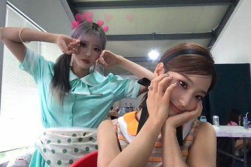 haromfile's tweet photo. they're so cute my heart 💗 #HAYOUNG #SAEROM https://t.co/yU70Oem4oq