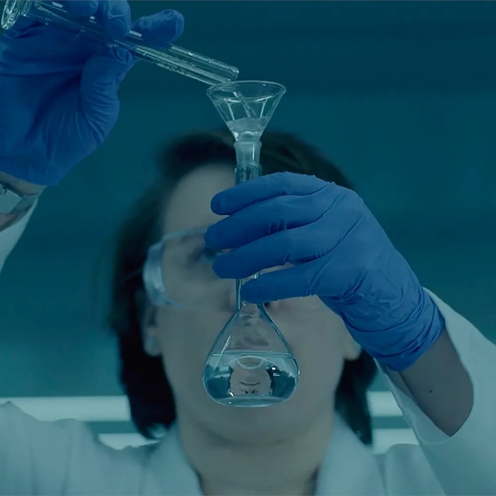 LambdaFilms's tweet image. 𝐏𝐨𝐫𝐭𝐫𝐚𝐲𝐢𝐧𝐠 𝐞𝐦𝐨𝐭𝐢𝐨𝐧 ★
By filming in the ‘blue hours’ of the day and utilising warm, practical lights we were able to create an authentic feel to the #film ‘Hello Future’ for @LancasterUni.
lambdafilms.co.uk/production-por…