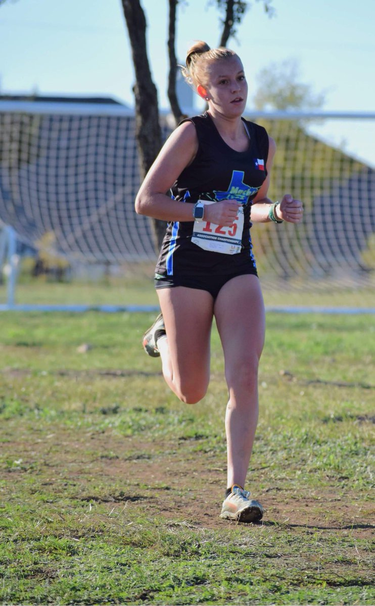 XcBoswell's tweet photo. Freshman Ashlyn Crossland qualified to the USATF Cross Country Championships in College Station on Dec. 10. Way to represent Bos, America! #bosxc https://t.co/N4Eai4JajP