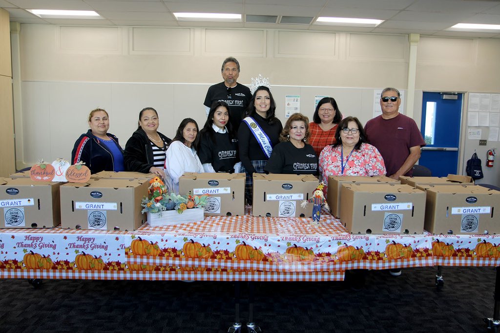 Colton's Royal Gents Association and the Colton Chamber Of Commerce delivered donations of Thanksgiving baskets today to provide for a total of 70 families at 7 different #CJUSD elementary schools. Thank you for supporting our families for the holiday! <a href="/GrantGrizzlies/">Grant Elementary</a>