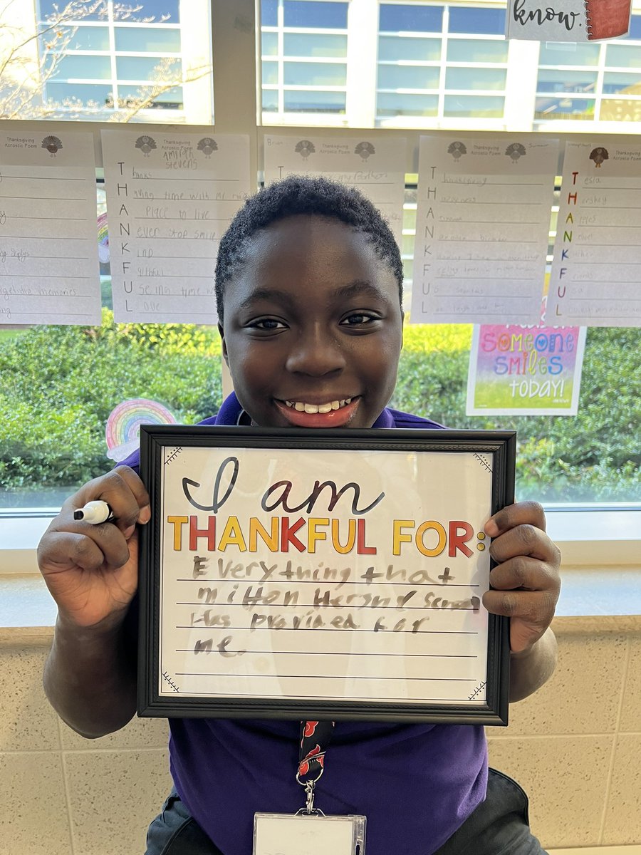 Mhs5th's tweet photo. Thankful for our amazing students. Take a look at what they are thankful for. 💛🤎💛🤎 @miltonhershey https://t.co/JyzXcEJ6Pb