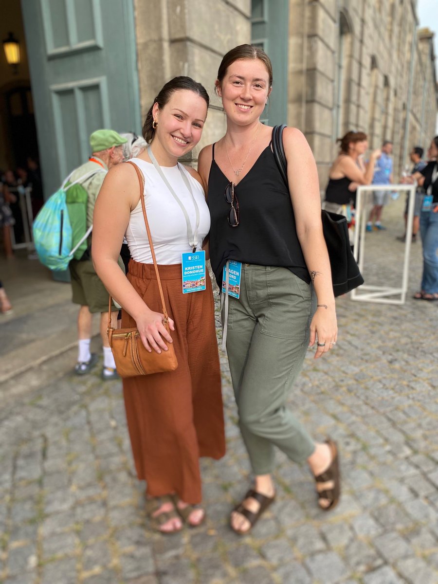 Congratulations to ⁦@datawhor⁩ (Magen, right) for passing her qualifying exams today!!! #ssib ⁦<a href="/SSIBsociety/">SSIB</a>⁩ #PhD #ABD