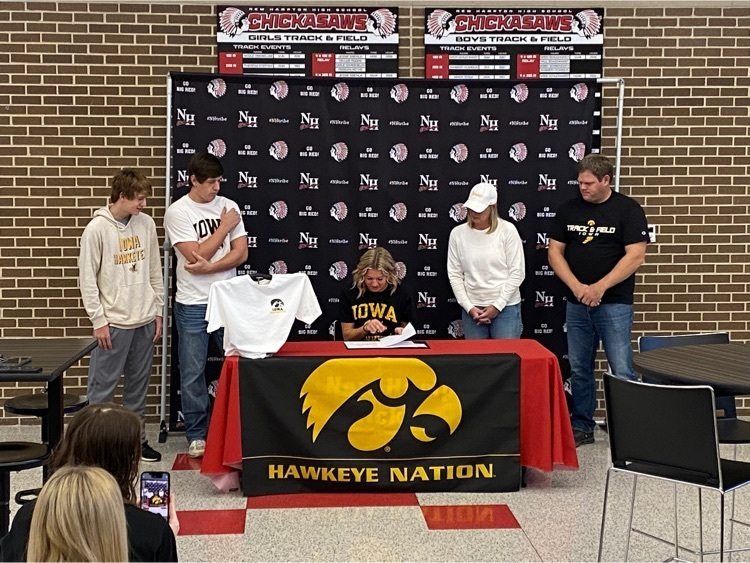 newhamptonia's tweet photo. Congratulations Carlee Rochford. She signed on to be an Iowa Hawkeye this morning. Thanks for being a good teammate and a role model for our young Chickasaws. https://t.co/idv74AAnYz