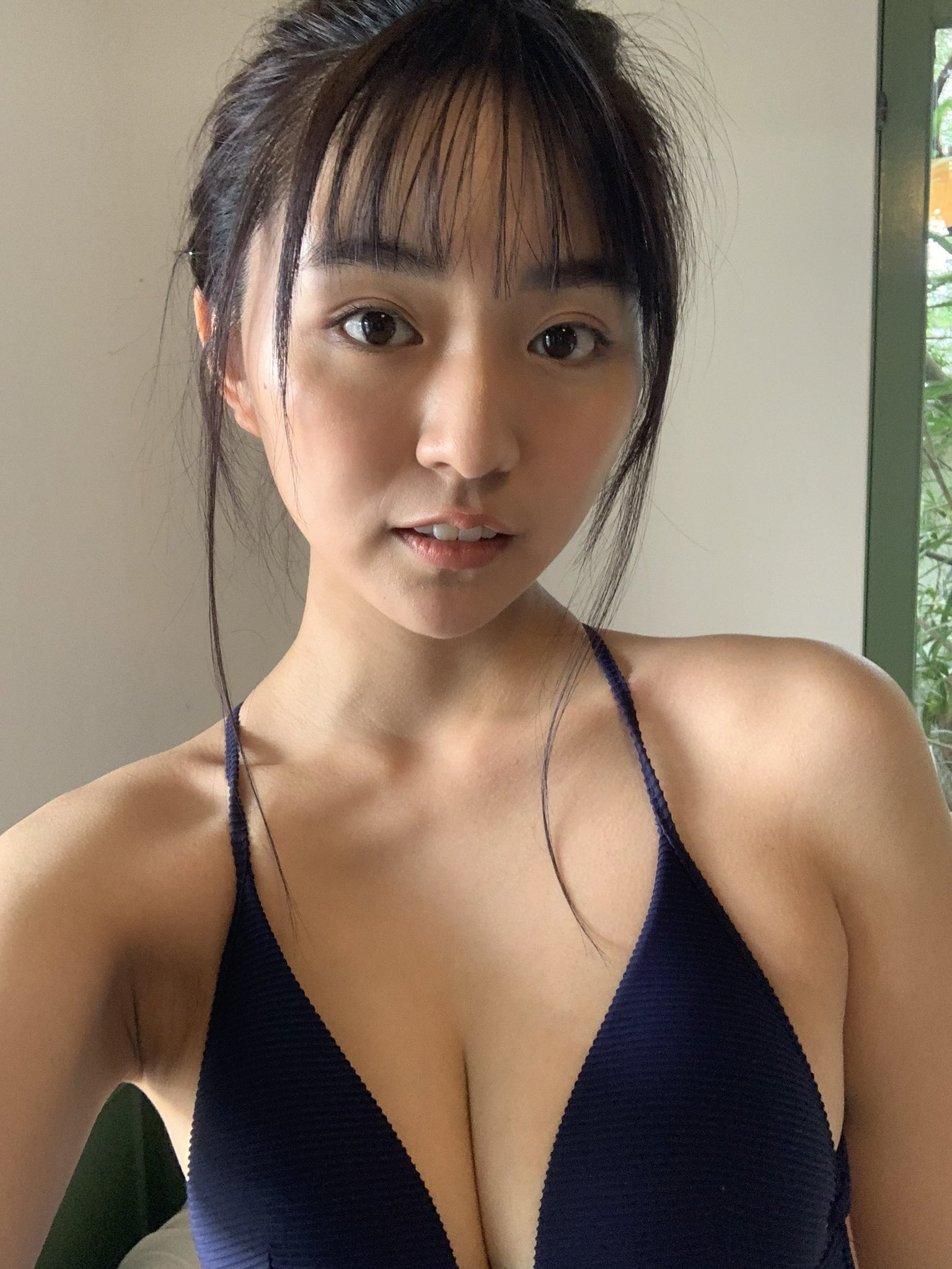 Amazon.co.jp: 豊田ルナ 直筆サイン入りカレンダー 2022年 2023