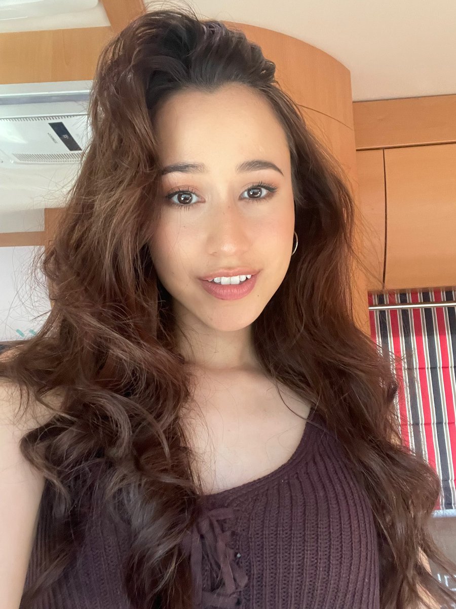 #oneofusislying is out on <a href="/netflix/">Netflix</a> International nooow! 📺🍿🏃🏻‍♀️💨

<a href="/peacock/">Peacock</a> #peacocktv #netflix #oouil #keely