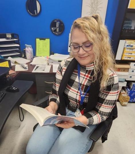 Bowie High School Library tweet media