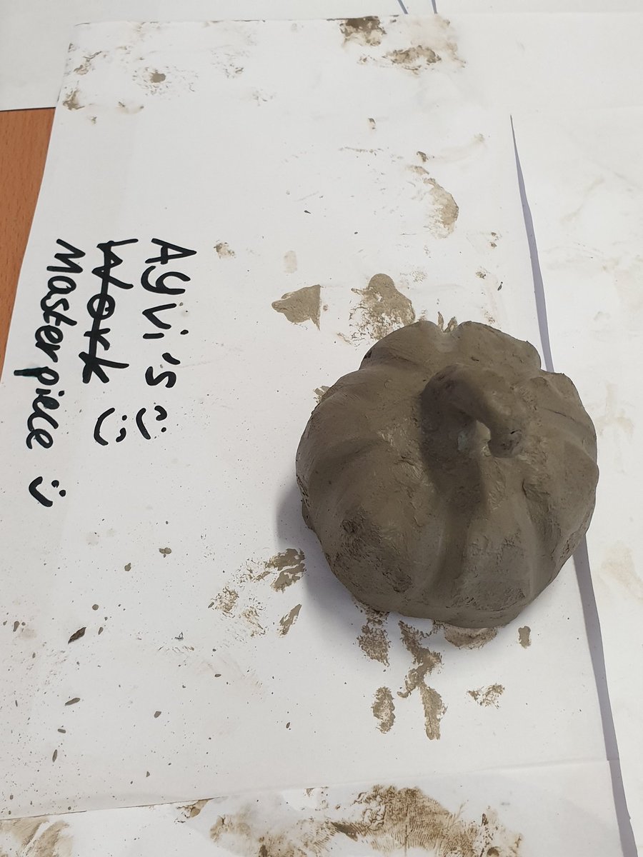 Mr_TC_Longshaw's tweet photo. Year 4 enjoyed making miniature clay pumpkins 🎃 in Art this afternoon
Mr Charles @LongshawAcademy https://t.co/oFUXxruMWN