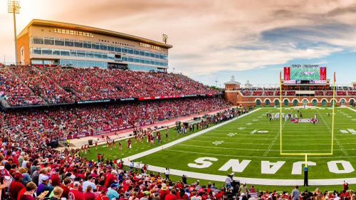 imMontae_10's tweet image. Excited to visit Troy tomorrow!!! @TroyTrojansFB @TroyRecruiting @coachcalebross @CoachBanks2008 @CoachJonSumrall @CoachCraddock @CoachAirCoryell @BaldwinBravesFB