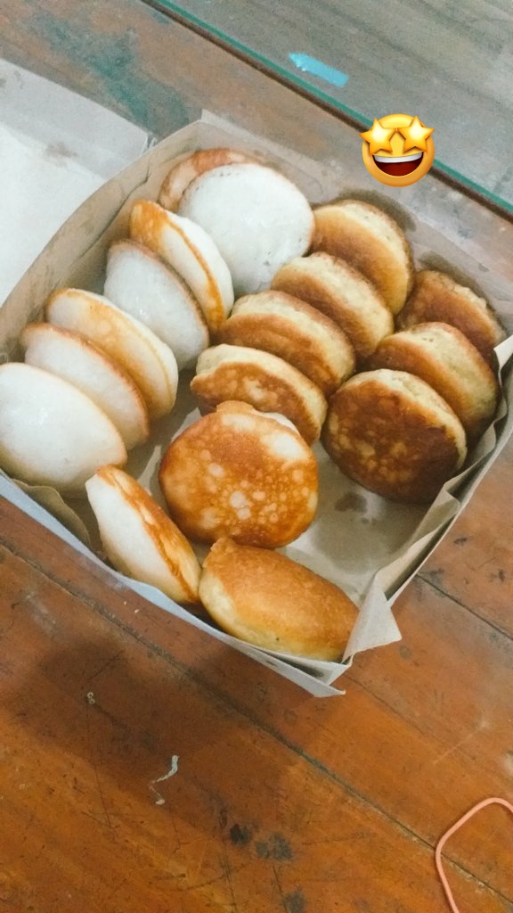 inchan_cute's tweet photo. Kue khas..Kamir alias dorayaki#JajananMurce#Doyan? https://t.co/dW2ths5934