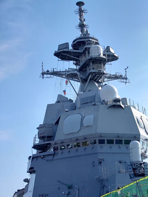 摩耶埠頭護衛艦「しらぬい」『ぬい』 