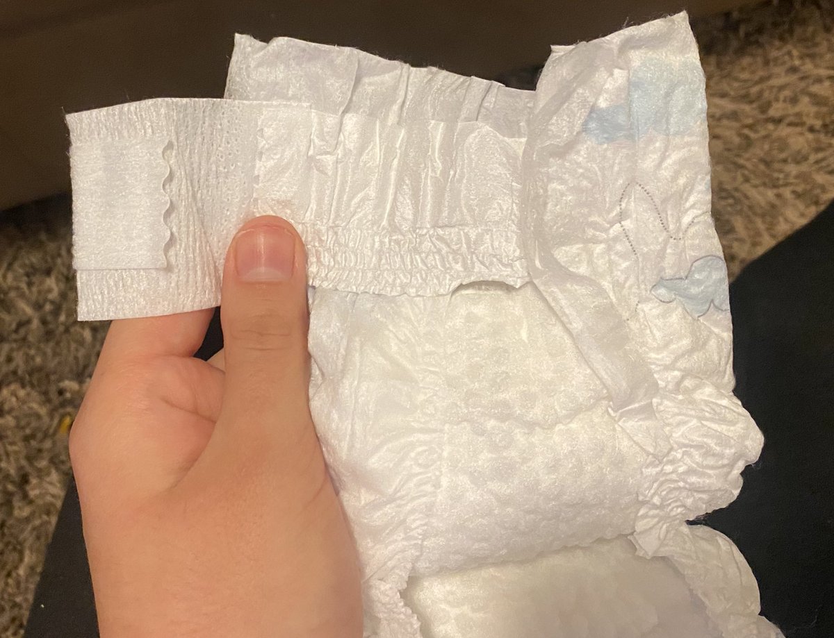 alien_bautista's tweet photo. I’ve been ripped off a diaper, where’s the other tab? lol @Huggies https://t.co/UKNCKcxrDb