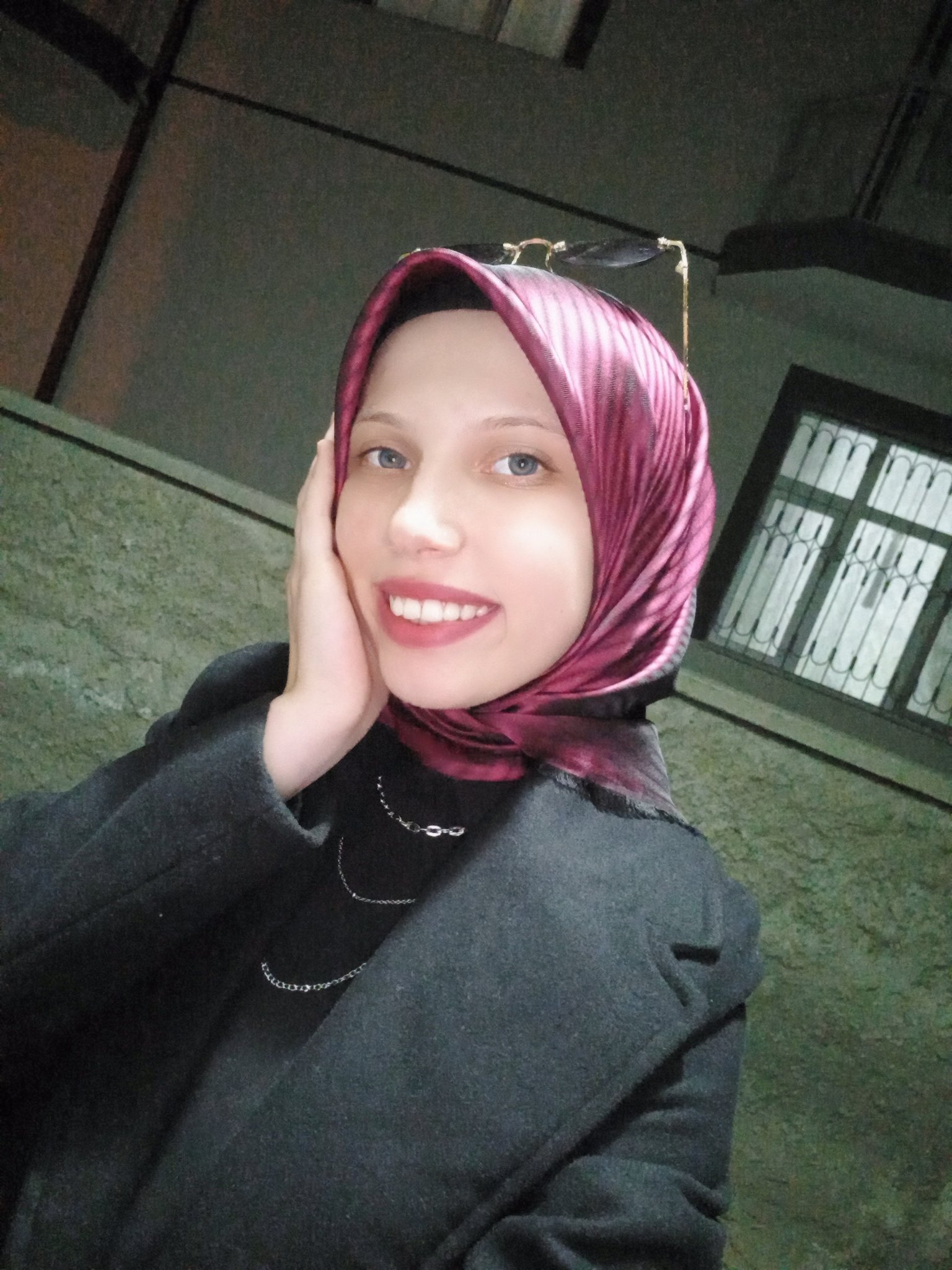 on-twitter-instagrama-profil-yapmak-yada-yapmamak-i-te-t-m