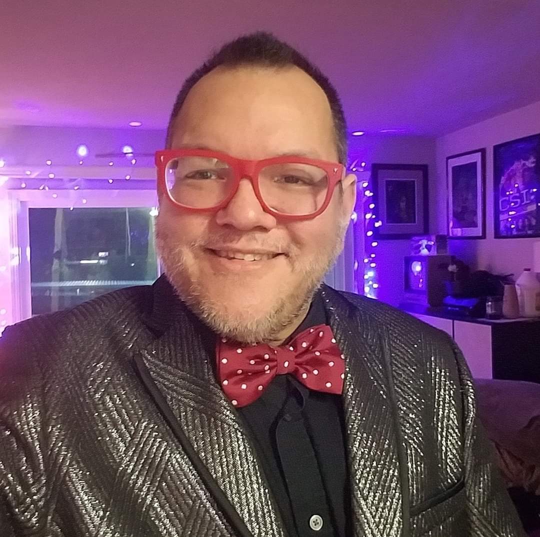 markdarin's tweet photo. @rnoelliams This was a great jacket! https://t.co/V1qHNecEGP