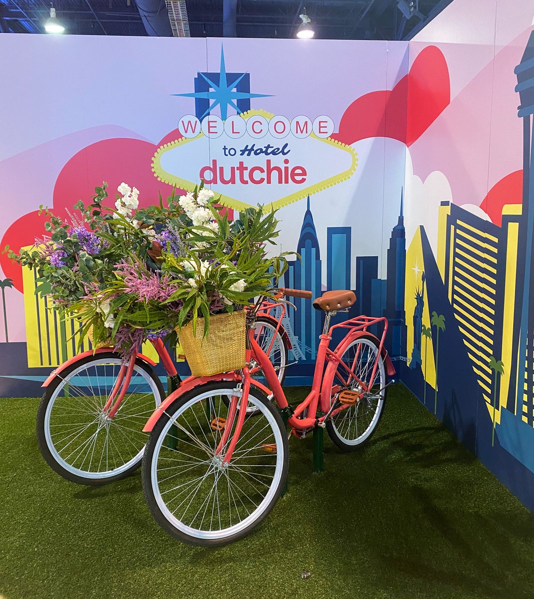 Lit &amp; Lucid had a great time at <a href="/MJBizDaily/">MJBiz</a>'s conference this year! It was so fun catching up with past guests and seeing all the booths. 🙌

#MJBizCon #MJBizConference #LitLucidPodcast #ConsumerEducation #LastPrisonerProject