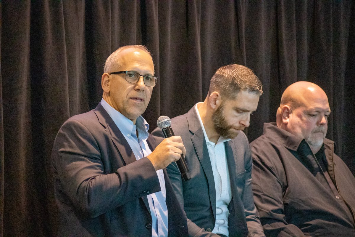 Thank you @SeattlePropellerClub for hosting this morning’s Maritime Economic Forecast Breakfast! Speakers included our own CEO John Wolfe talking about infrastructure investment, environment, and how our harbors are well positioned for growth and opportunity. Until next year!