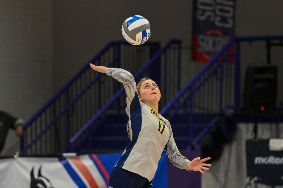 GoMocsVB's tweet photo. Special day. But we're not satisfied yet! 💪 

📸 @SoConSports x #GoMocs https://t.co/mWSvRnrL45