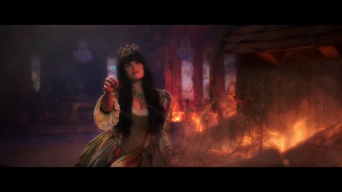 ESnowblue_e's tweet photo. Acabo de ver la secuela de Encantada y me encantó la película ¡Es maravillosa! Llena de magia, un hermoso tributo a los cuentos de hadas, sobretodo el ver a mi OTP Nancy y Edward ya como rey y reina de Andalasia.
Desencantada lo mejor del 2022
#Desencantada #Encantada2 https://t.co/P4MarbVNJZ