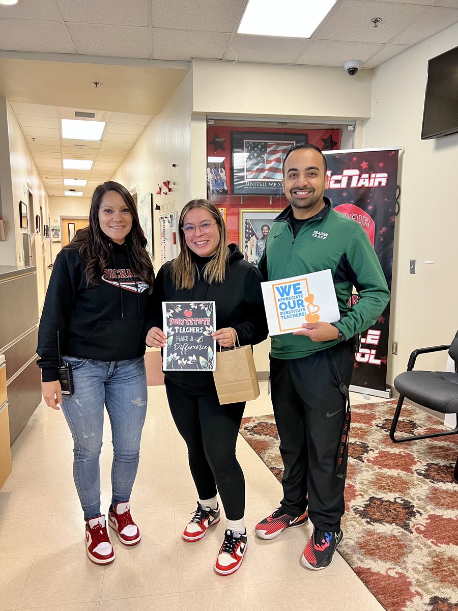 swisd_mcn's tweet photo. Happy National Substitute Educator Day to all of our amazing substitutes at McNair. Y’all are truly apart of our campus. Thank you for all your help at McNair. McNair is the campus to be at. #ChallengerFamily https://t.co/p6p0ACOege