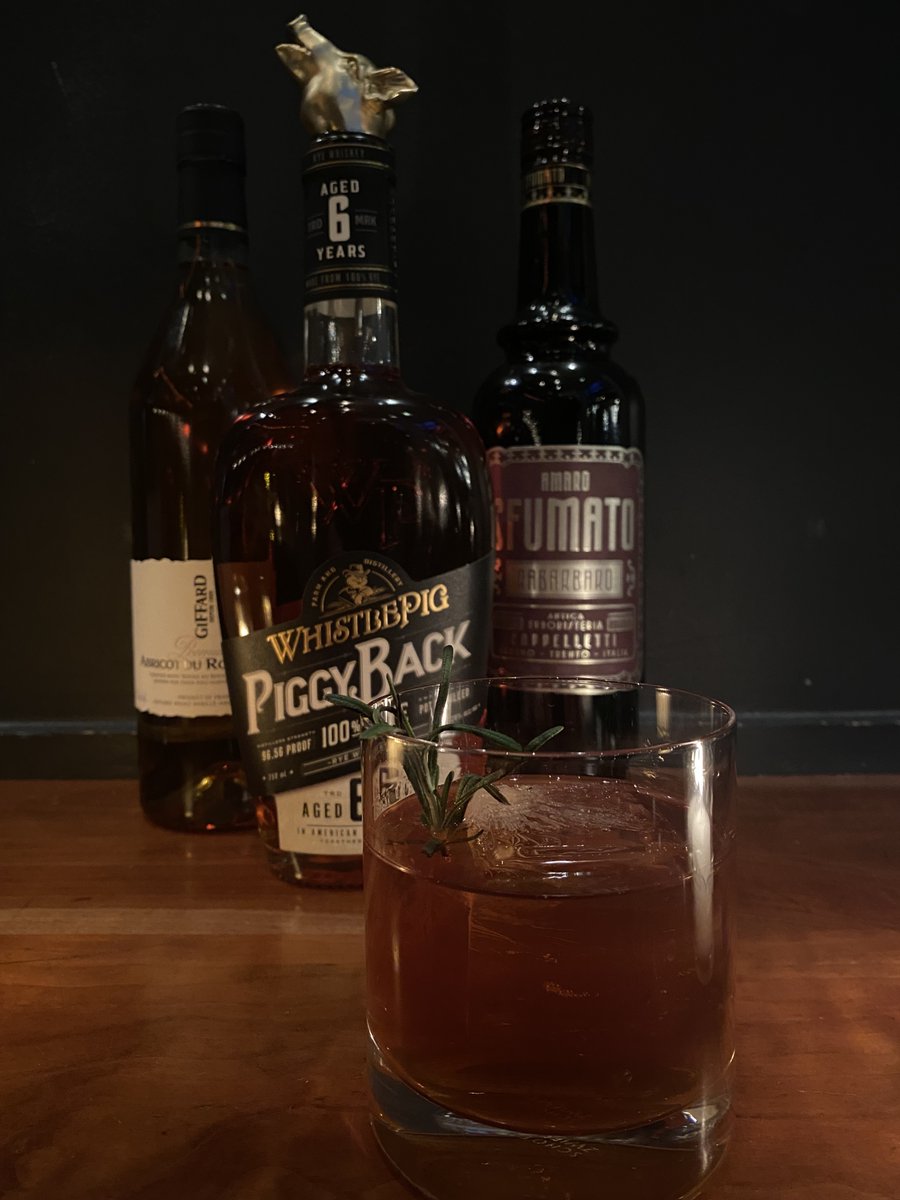 “Cuffing Season” is in full swing! Come by and get cozy with one of our new winter cocktails, concocted by our very own @rhyswilliamsnyc. Spotlighting WhistlePig “PiggyBack” 6yr Rye, this sipper will keep you warm through the chilly nights ahead!

Cuffing Season 🥃 ($19)