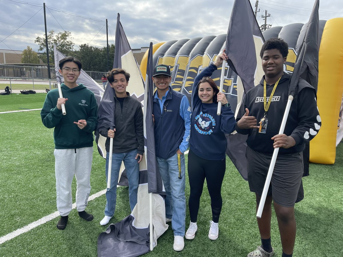 mikedorantes's tweet image. Great job Senior Men Group Class of 2023 @SpringWoodsHigh this week! #Classof2023 #PieEatingContest #Movember #UnifiedFootball