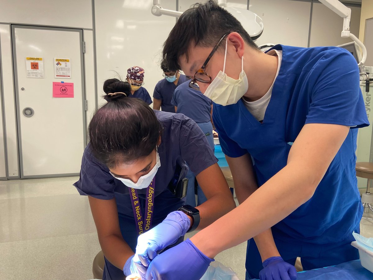 oto_uw's tweet image. And that's a wrap! Today was the last day of the Leslie Watson Facial Plastic Reconstructive Surgery Simulation Course led by Drs. Amit Bhrany, Nina Lu, Kris Moe, and Maya Sardesai at HMC's #WISHLab! Thank you to all who helped make this course a raving success!