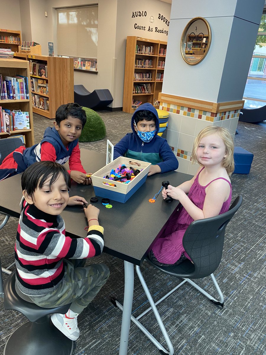 frazierskinders's tweet image. Building turkey traps in library!
