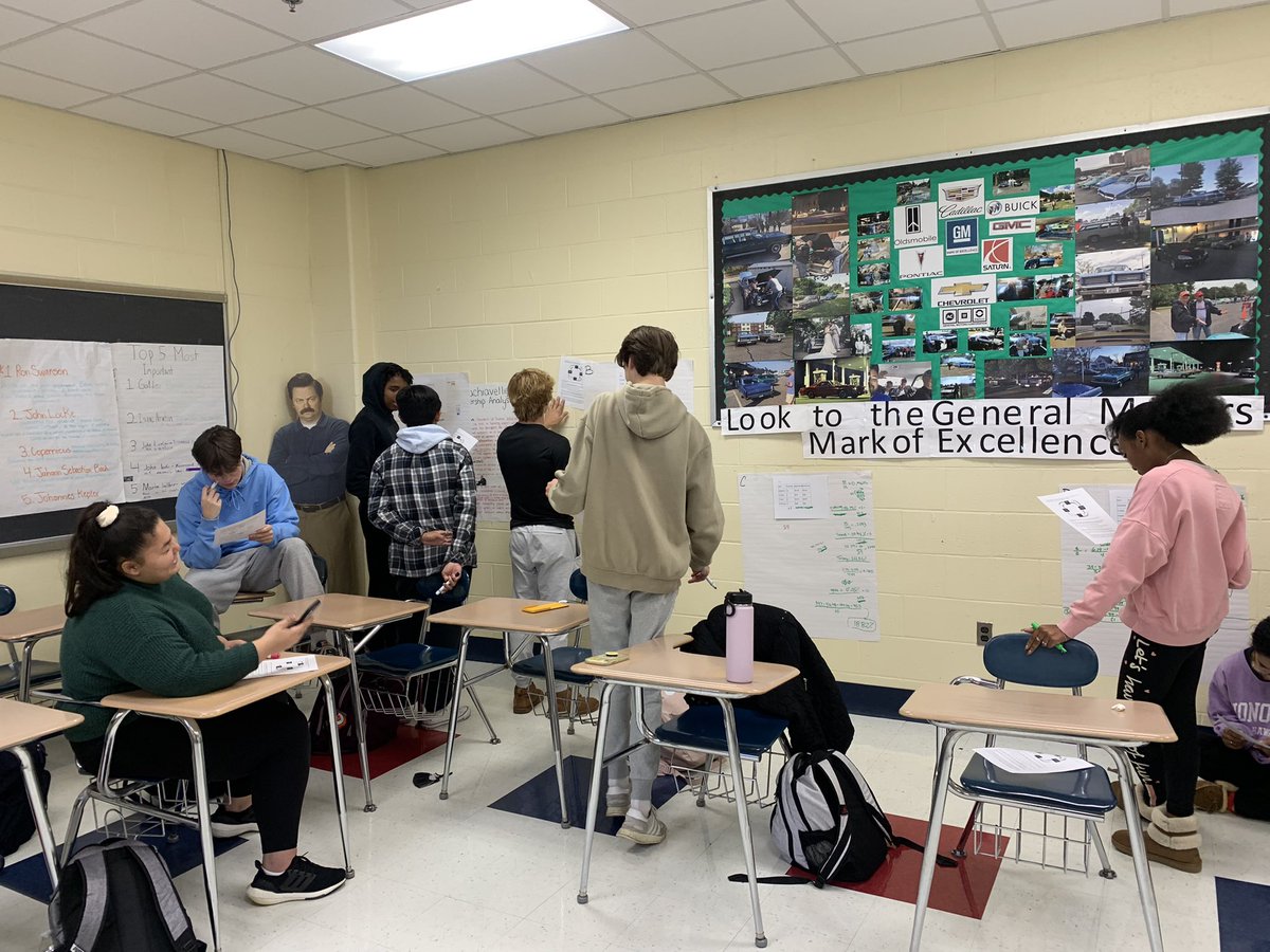 Thank you <a href="/RKravecs3/">Rob Kravecs</a> for co-planning and co-teaching with me today!! Awesome experience!! #LionPride