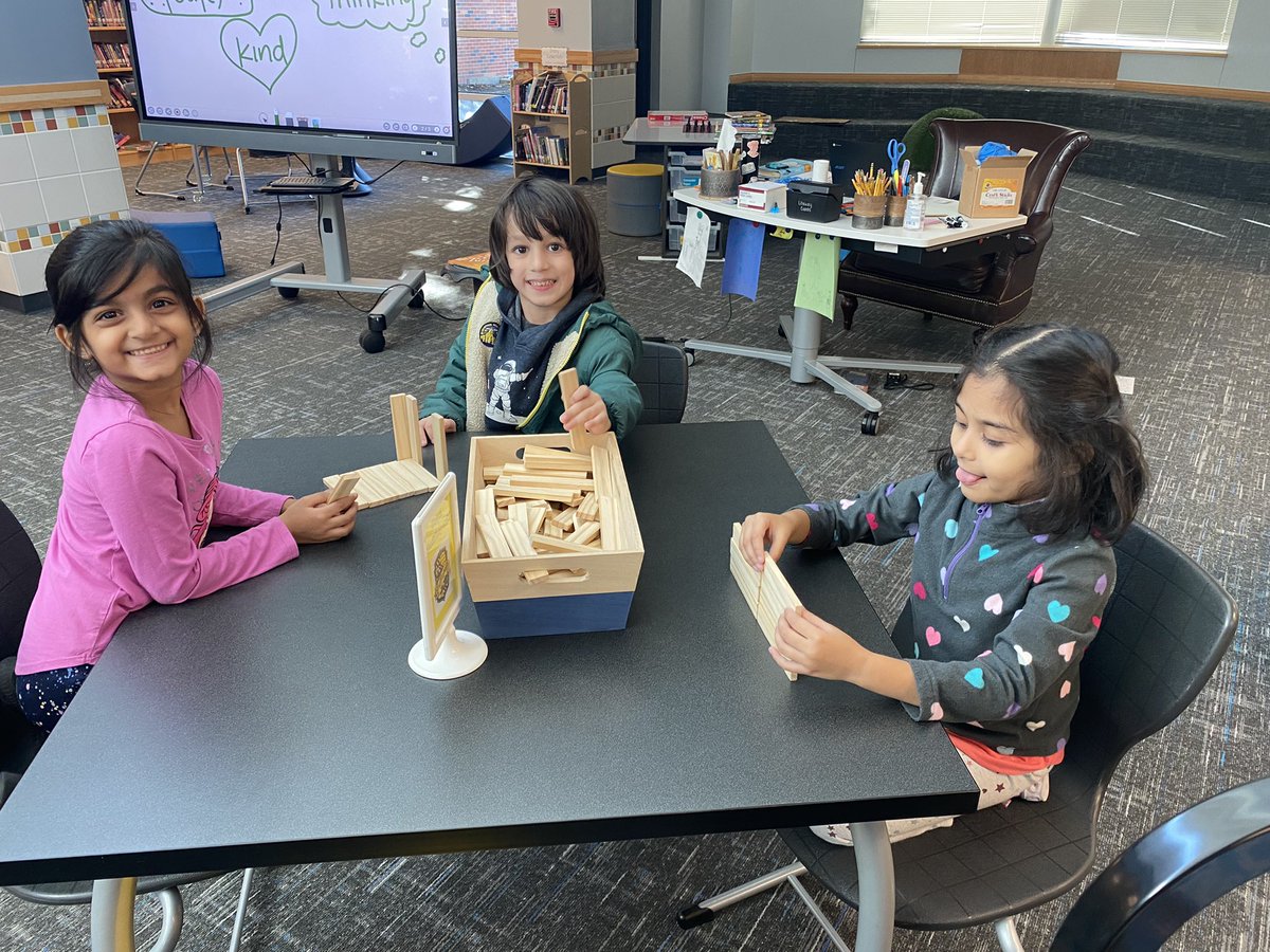 frazierskinders's tweet image. Building turkey traps in library!