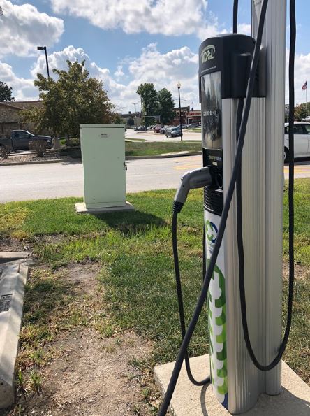 MilbankWorks's tweet photo. Milbank has stayed at the forefront of innovation for 95 years and we continue to do so by providing power for EV charging stations across the US! Click the link below to find out more about Milbank!

https://t.co/JvD4n7HDy3 https://t.co/cHI2q1ANIS