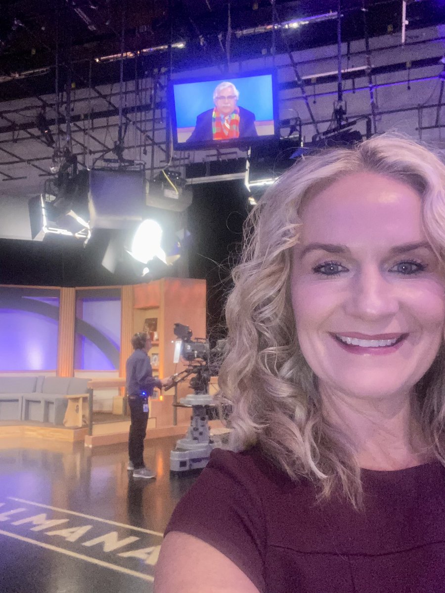 mlahammer's tweet photo. Thanksgiving recipes to wake up your holiday cooking with @Chef_Amalia tonight on @tptAlmanac @tpt https://t.co/pXudlaoIMy