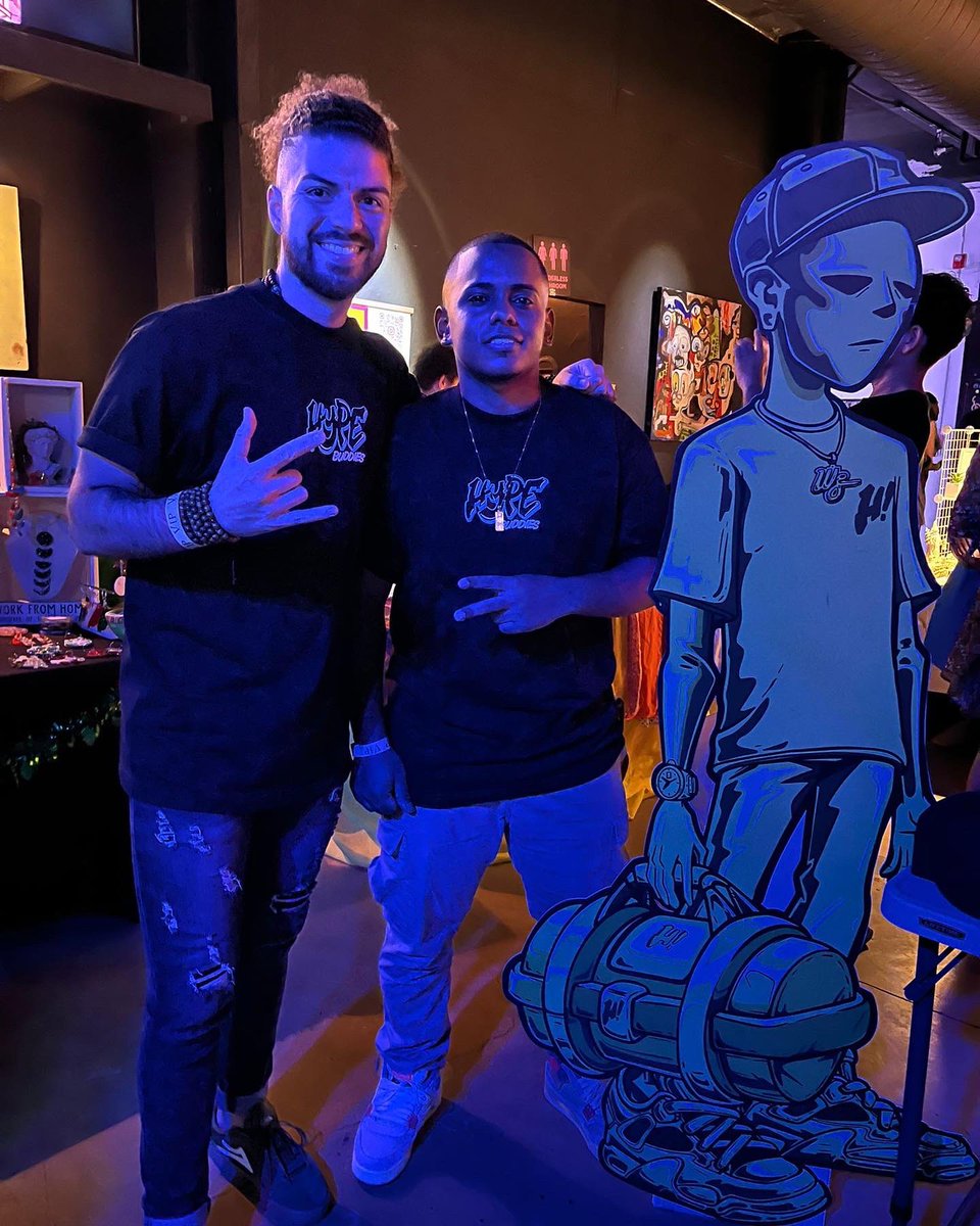 mrtranquilidad's tweet image. Seguimos sin parar ✅

- Gracias @NFTARTPR por el evento y hacer que las cosas pasen!!! 
- @LaRespuestaPR Gracias por el espacio ⚡️
- @Bryannelson03 LUE 💎🛡️
- @HypeBuddiesNFT MÁS QUE UNA COMUNIDAD UNA CULTURA 🔥