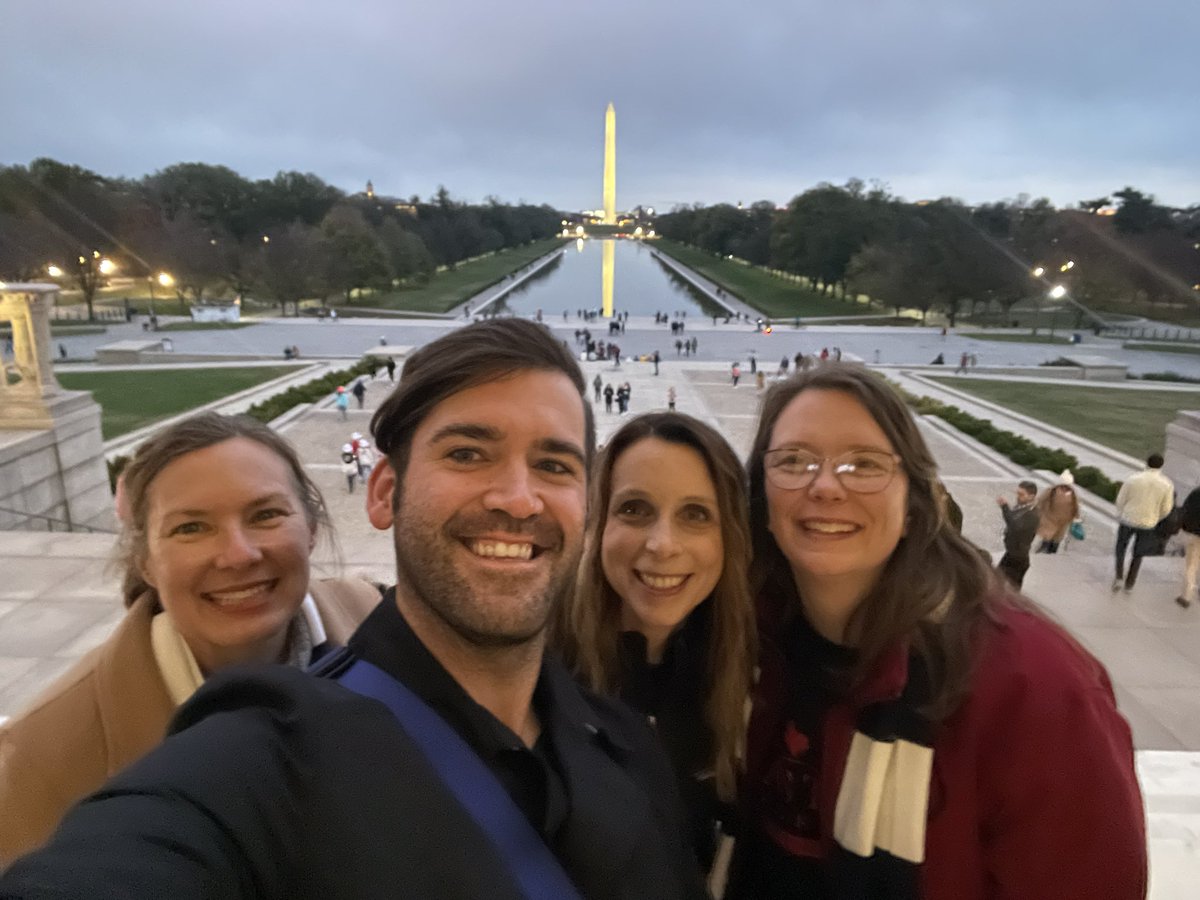 A little break from #APPAM2022 to walk the national mall w/ my <a href="/TTUEducation/">Texas Tech College of Education</a> PhD students &amp; <a href="/CIRCLE_TTU/">CIRCLE</a> scholars. Today <a href="/kmansell/">Kristin Mansell</a> presented her work on social networks. Tomorrow <a href="/LansfordsLines/">Teresa Lansford</a> <a href="/AngelaCrevar/">Angela Crevar</a> &amp; I will present work on turnover patterns of rural CTE teachers in TX!