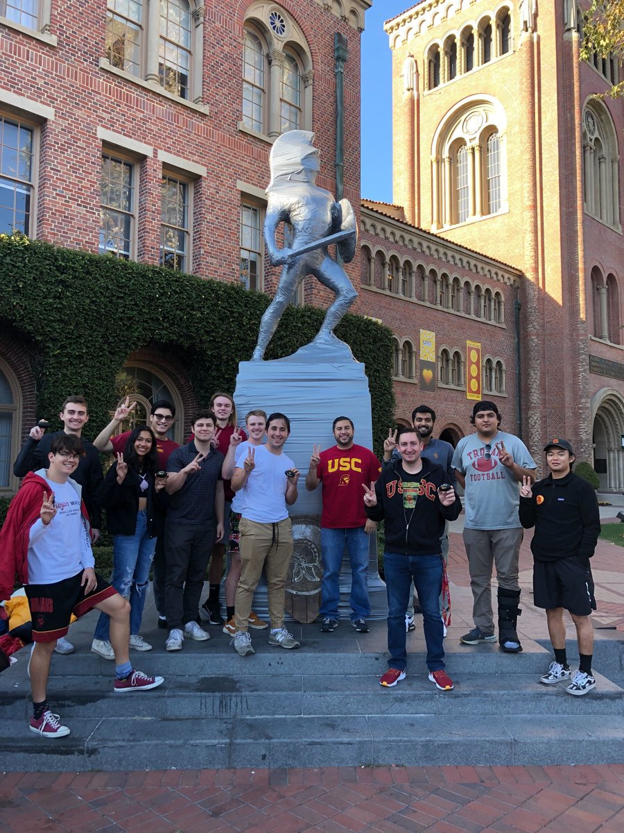 USCCreditUnion's tweet photo. ⚔️Tommy and Hecuba are safe from enemy attacks with the @Trojan_Knights and @usc_helenes on guard. We loved visiting our dedicated Trojans in support of their dutiful watch! As #ConquestWeek comes to a close, it's now or never. Let's #BeatTheBruins and #FightOn!

#USCCreditUnion https://t.co/eAdkqKfQHi