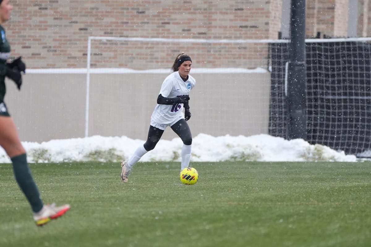 TCUSoccer's tweet image. Fought ‘em on the ice 🥶❄️🧊 

#GoFrogs