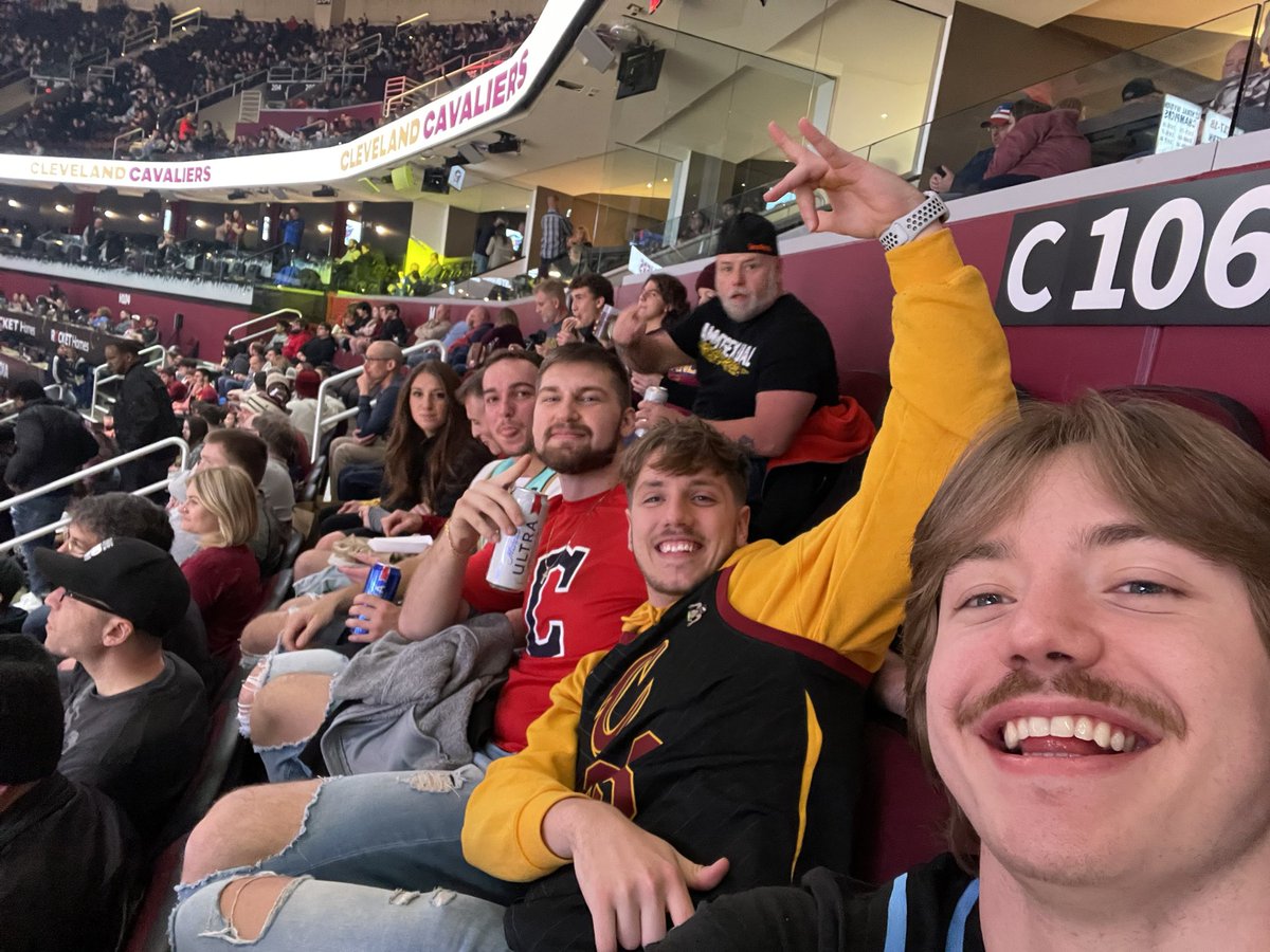 NateHoss2's tweet photo. We out here #LetEmKnow https://t.co/JL3TqGQjpv