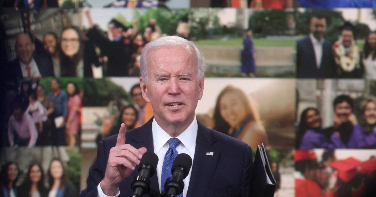 Biden asks U.S. Supreme Court to lift block of student loan relief plan