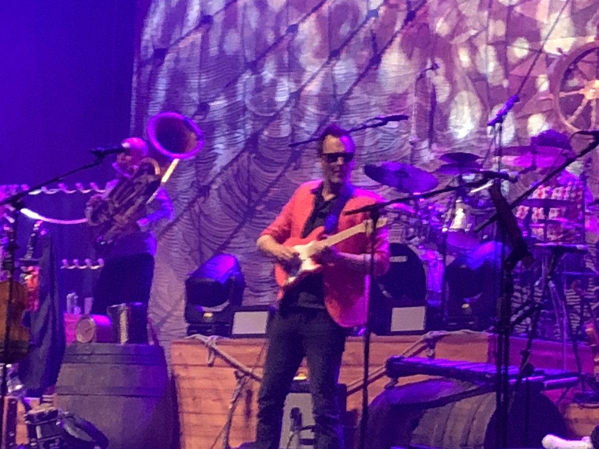 Mark Elliott tweet media