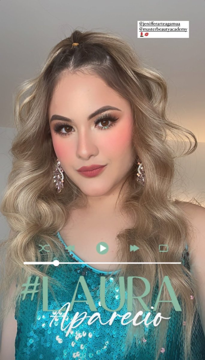 MarRendonMexico's tweet photo. Ella modo guapa, como siempre 🤗 segundo concierto mode on! https://t.co/XPvjfRHxUr