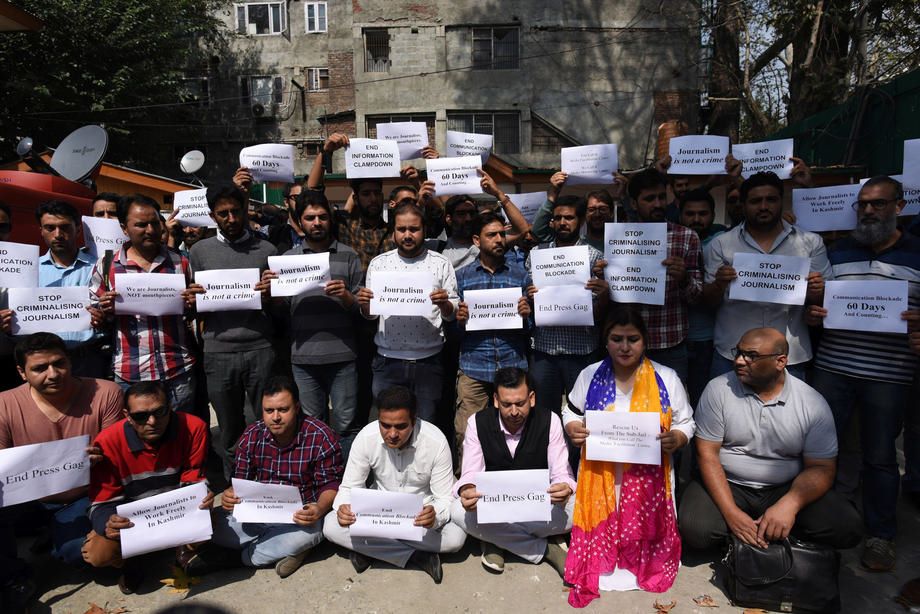 AasifWar2's tweet photo. #KashmirJournal
#MediaInKashmir
#CLX
#Kupwara
#18NOV22KT https://t.co/TzPiS0ZrrN