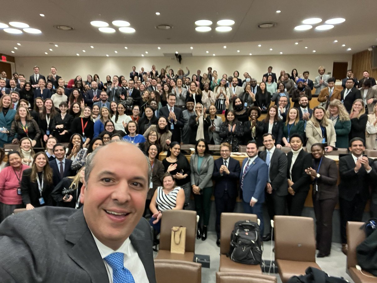 JoseBlanco's tweet photo. @RDenONU @PLinUN @Portugal_UN @QatarAtUN @UNDGACM_EN It’s a wrap… una experiencia para la historia, 1ra. Presidencia de 🇩🇴 en una comisión de #UNGA. Agradecido de todos los delegados, buró y secretariado por su apoyo y compromiso, y para mi equipo de @RDenONU (Luz, Carla y Gala) simplemente, lo logramos…GRACIASSS TOTALES 👏🙌💪. https://t.co/3mrscyuPjC