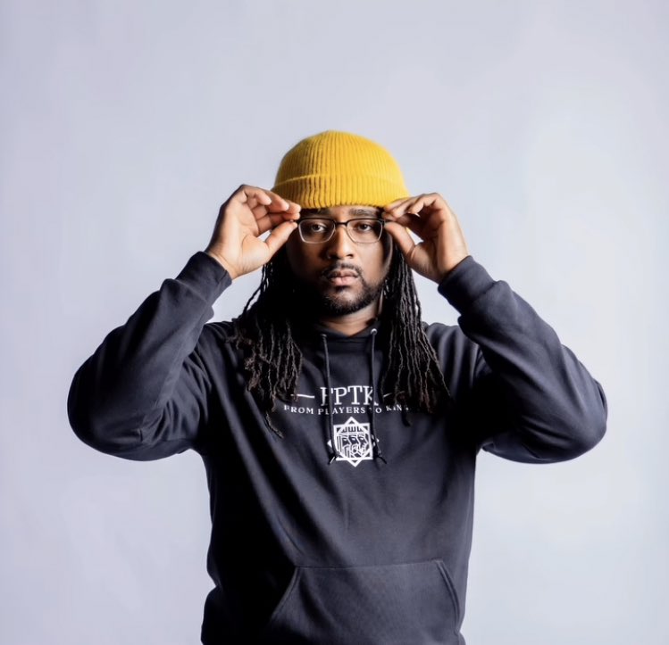 FPTKBrand's tweet photo. A better look on our black “FPTK” Fleece hoodie #stylish #FPTK #fashion #ClothingBrand #clothing https://t.co/9VFX2e7XSG