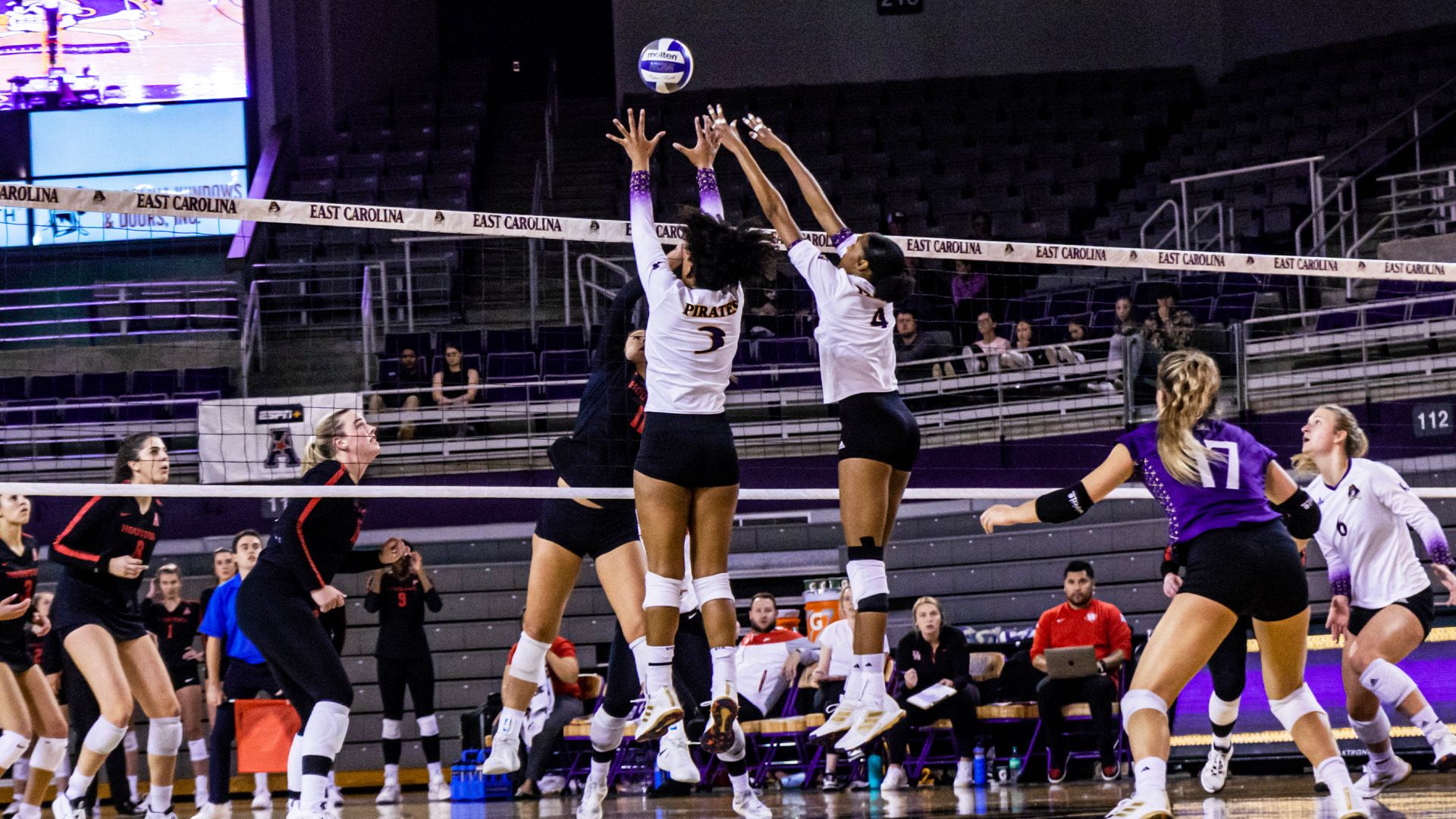 East Carolina Volleyball (ECUVB) / Twitter