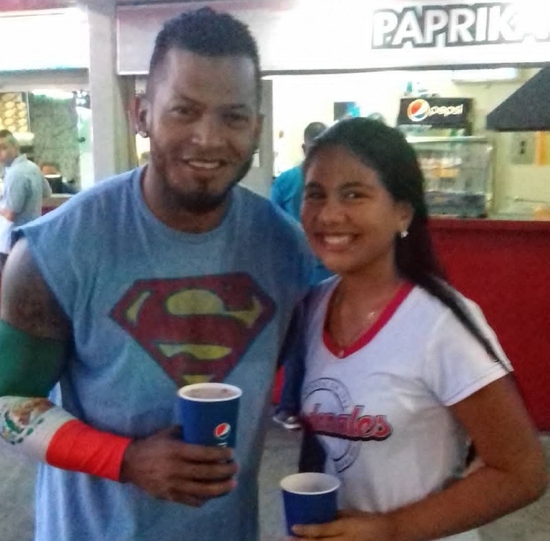 tuvozestereofm's tweet photo. Volvio a ganar CARDENALES DE LARA
#107.1FM
#AlCcs
#EnBqto
#LVBP
#Partiendola
#CuidaditoConUnFoul
#Devuelvela https://t.co/yFXI3gzvYt