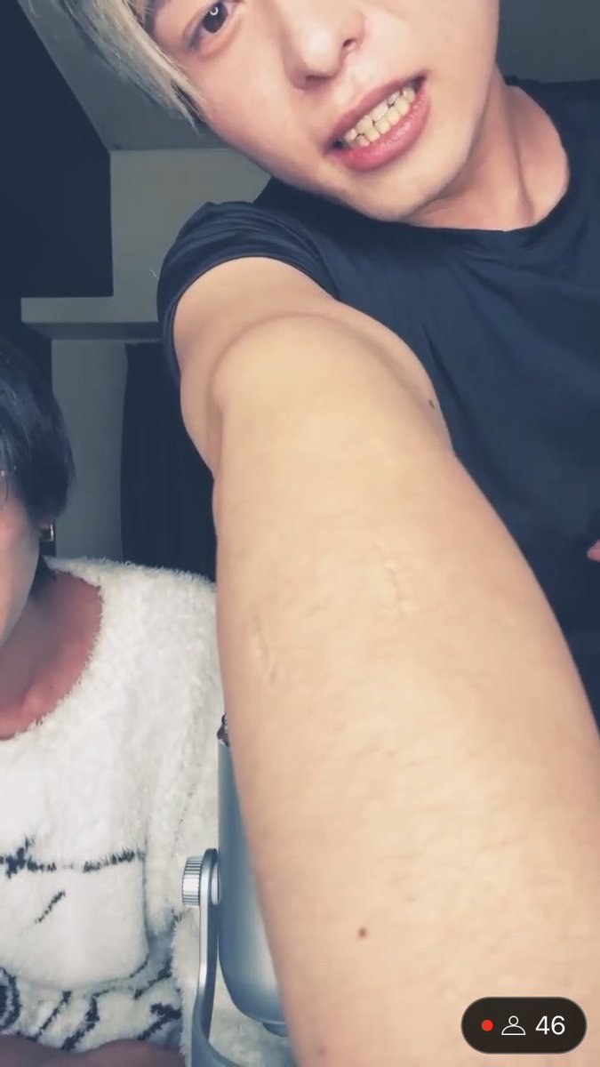 ふわっちからtiktok、YouTubeと長時間お疲れ様でした〜๑ ᷇ 𖥦 ᷆๑)♡
2人のわちゃわちゃに笑った·͜· ♡