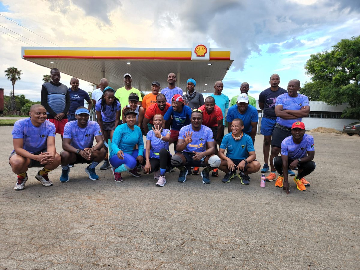 NantapoCarlos's tweet photo. #MahikengRunning😎
#RunningWithTumiSole
#FetchYourBody2022 https://t.co/AAC6TdwxmP